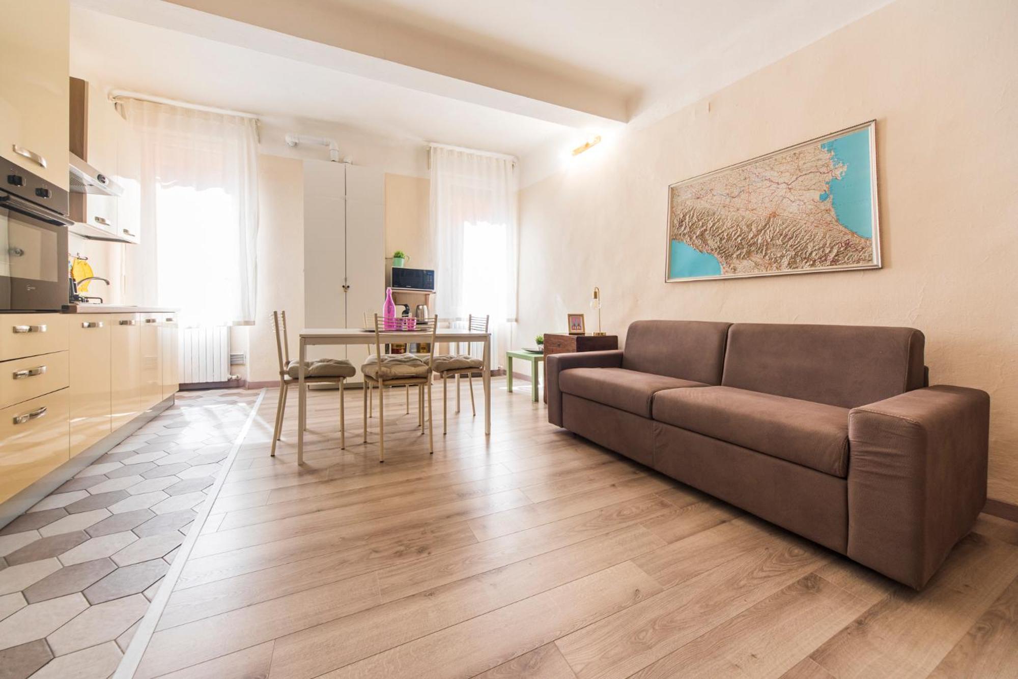 Reggio Center Lovely Apartments Reggio Emilia Exterior photo